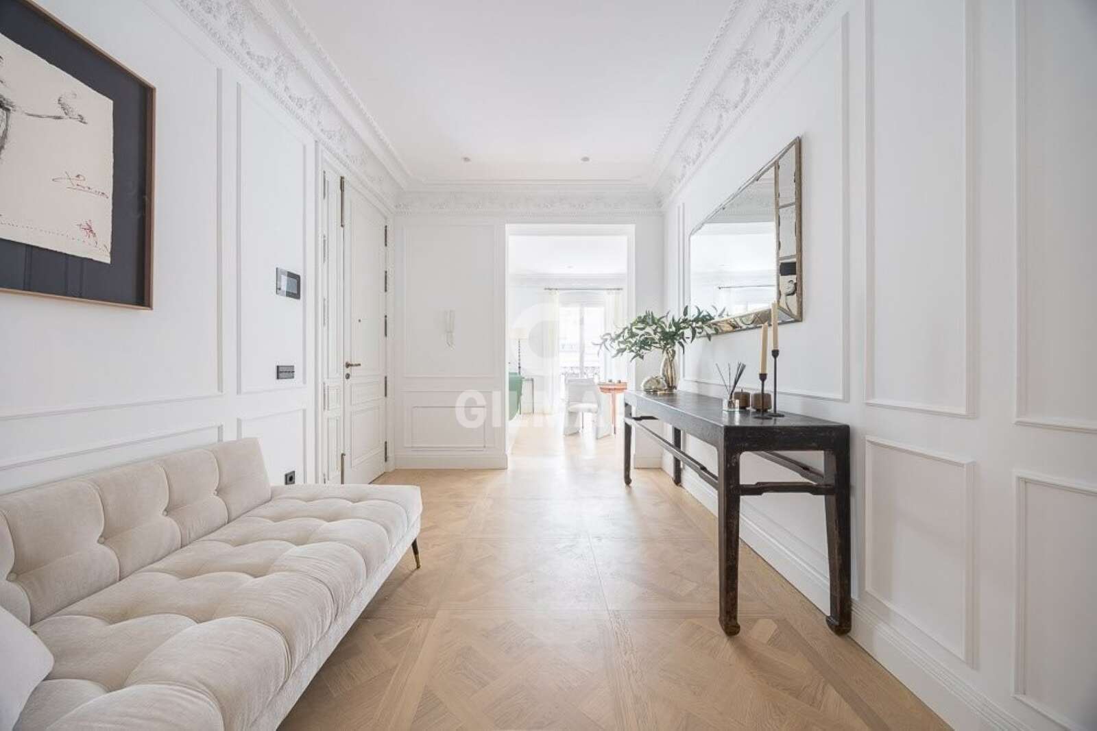 Property slider Gilmar