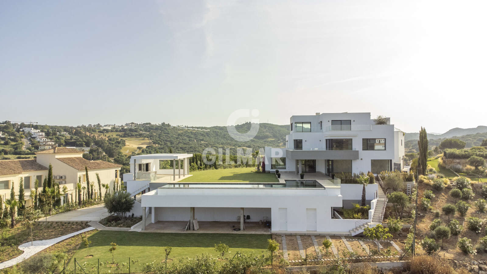 Property slider Gilmar