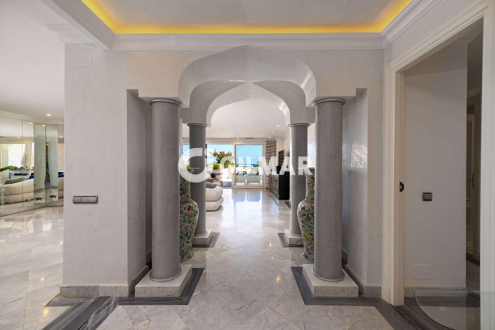 Property slider Gilmar
