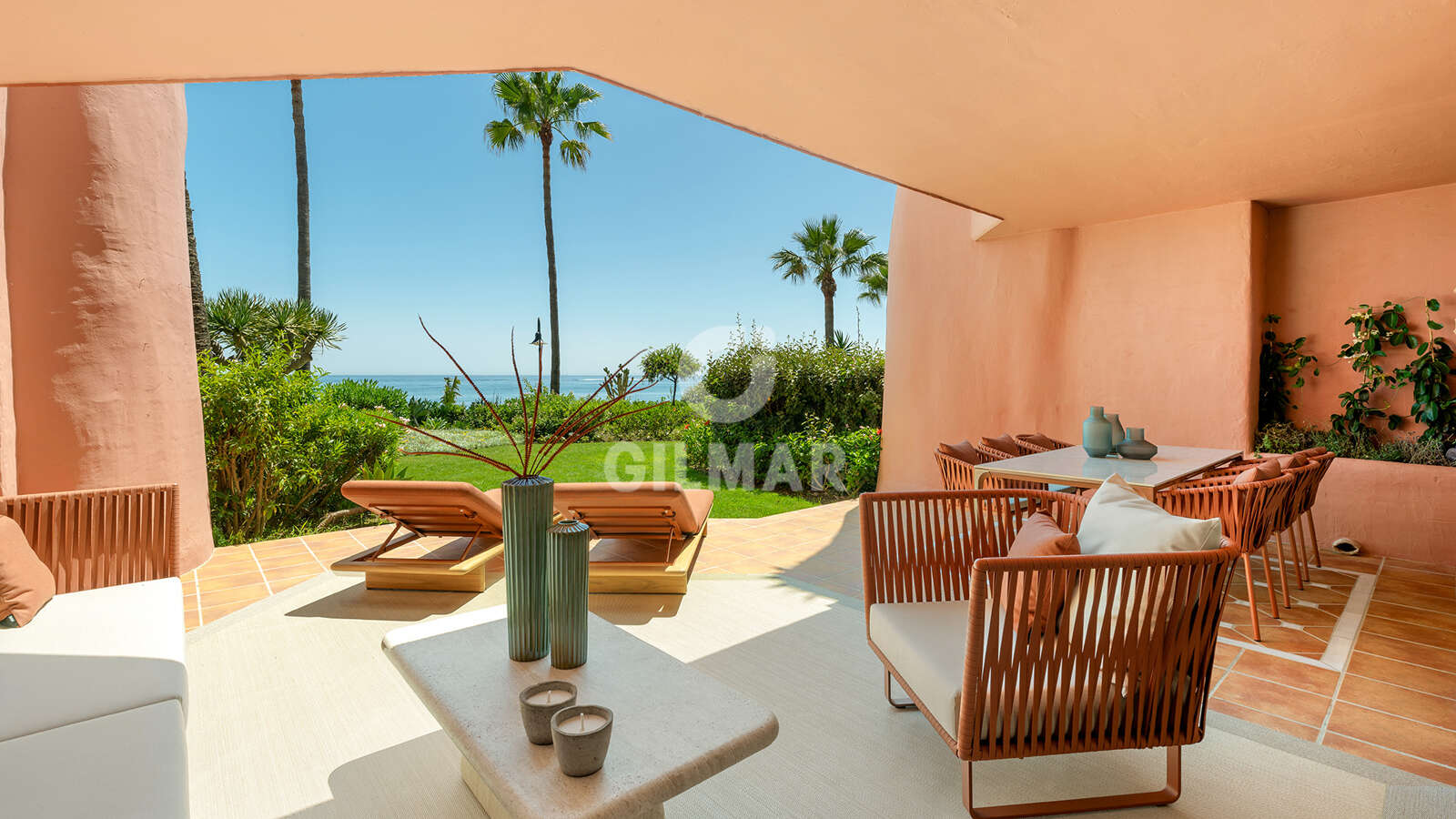 Property slider Gilmar