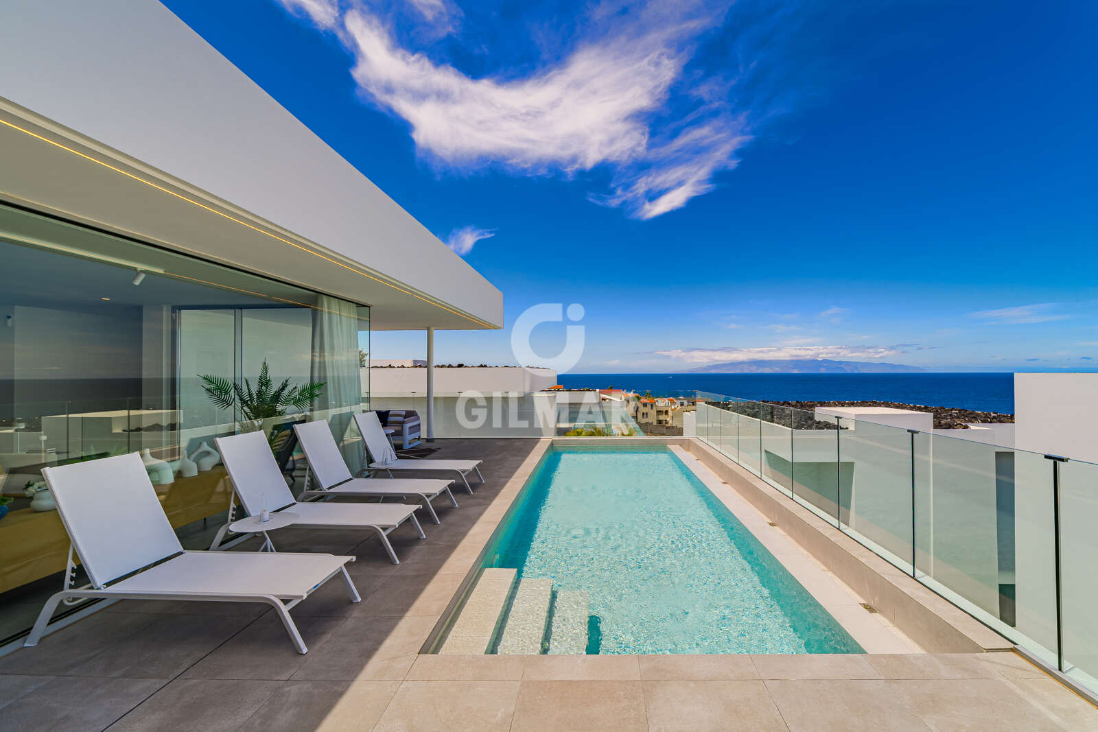 Property slider Gilmar