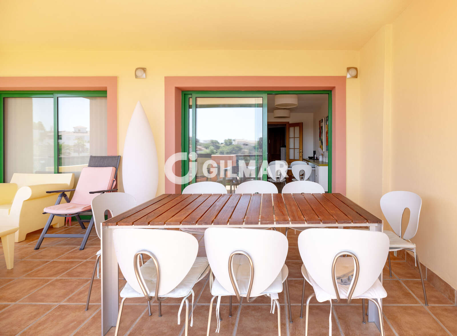 Property slider Gilmar