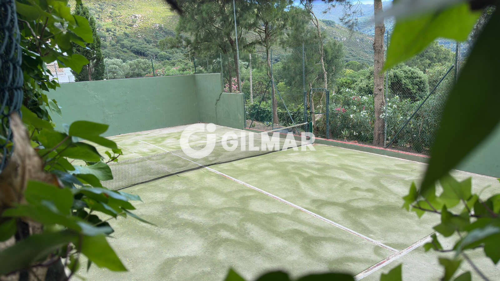 Property slider Gilmar