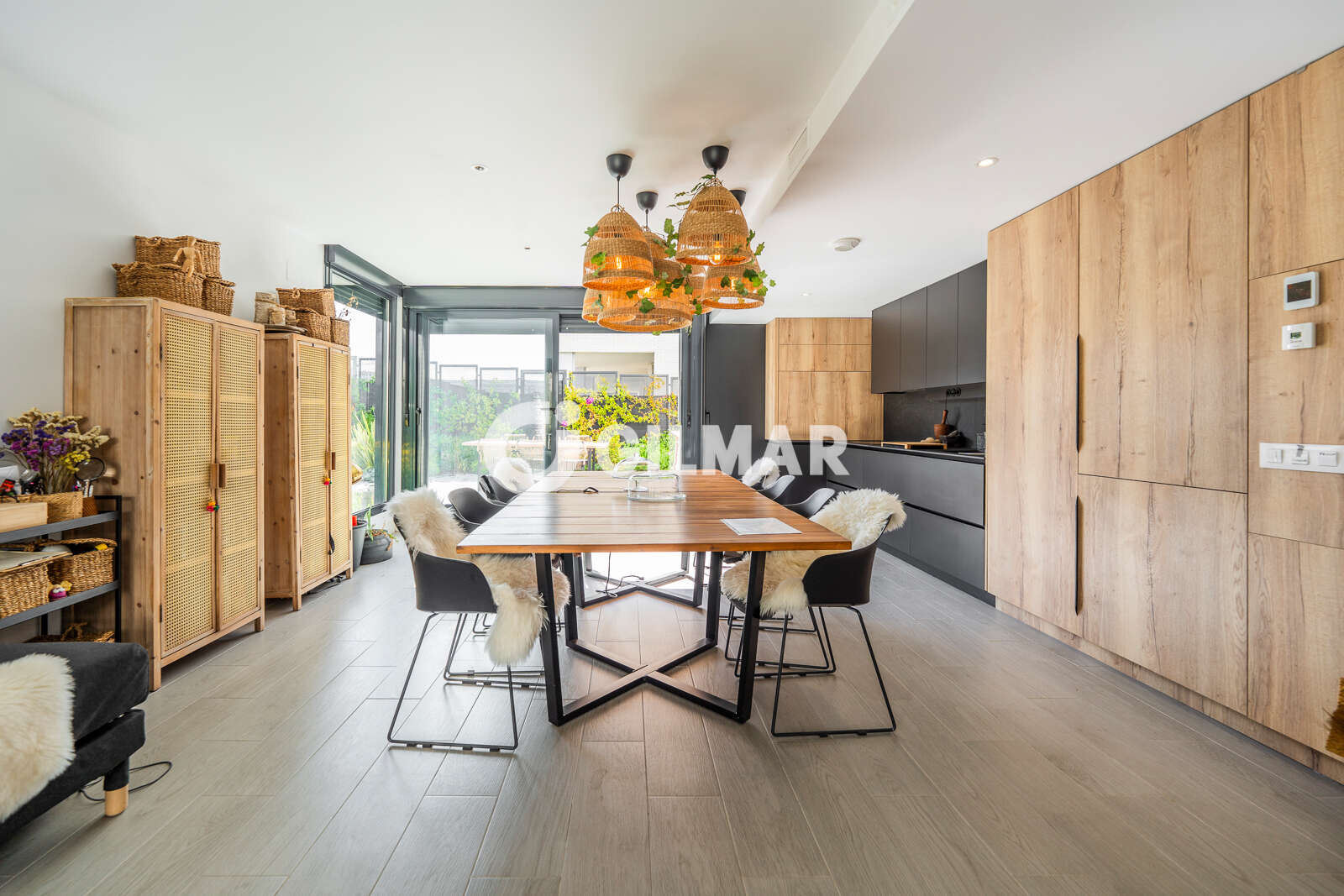 Property slider Gilmar