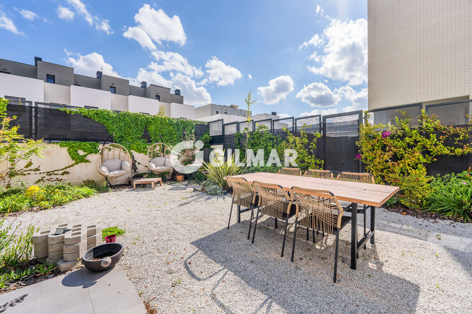 Property slider Gilmar