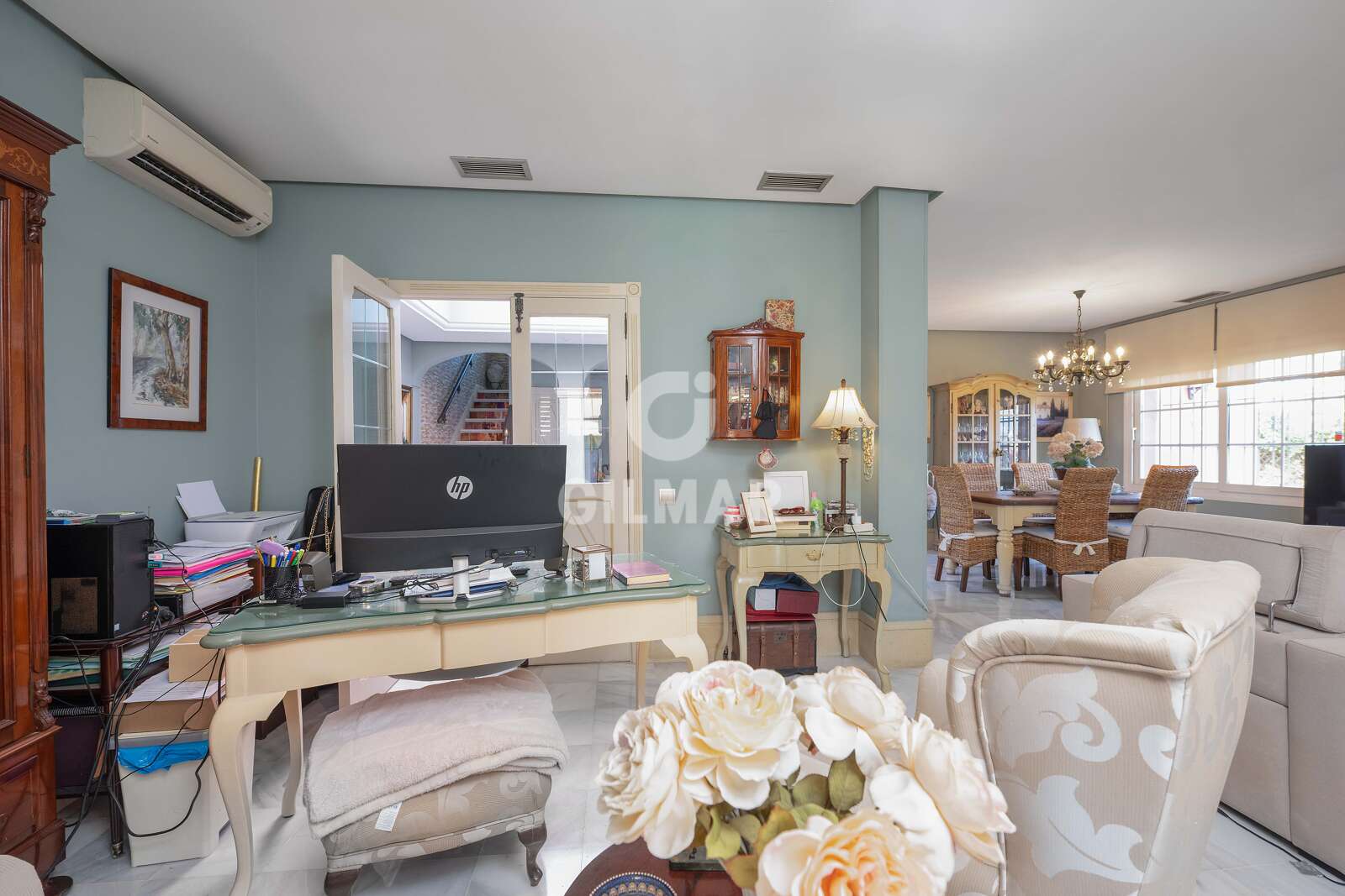 Property slider Gilmar