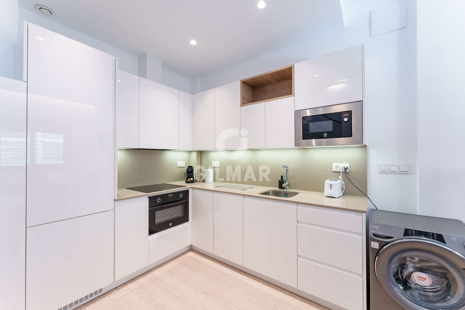 Property slider Gilmar