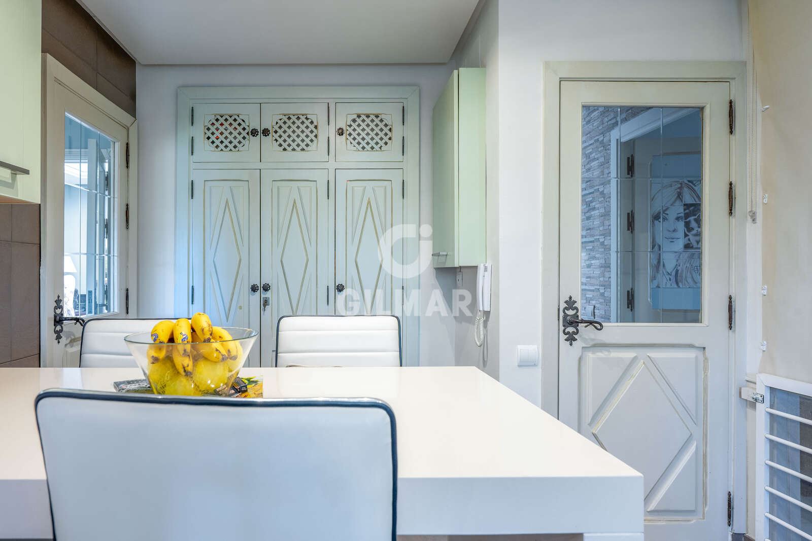 Property slider Gilmar