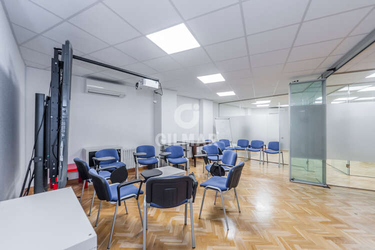 Oficina en venta en Rios Rosas – Madrid | Gilmar Consulting