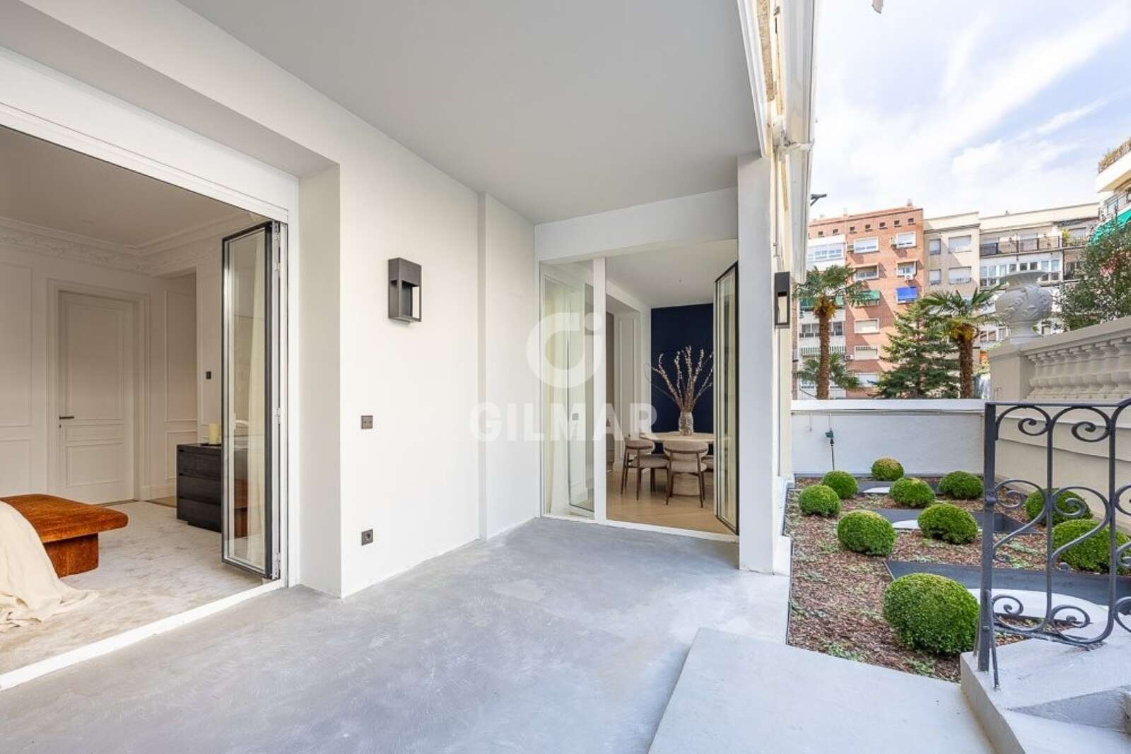 Property slider Gilmar