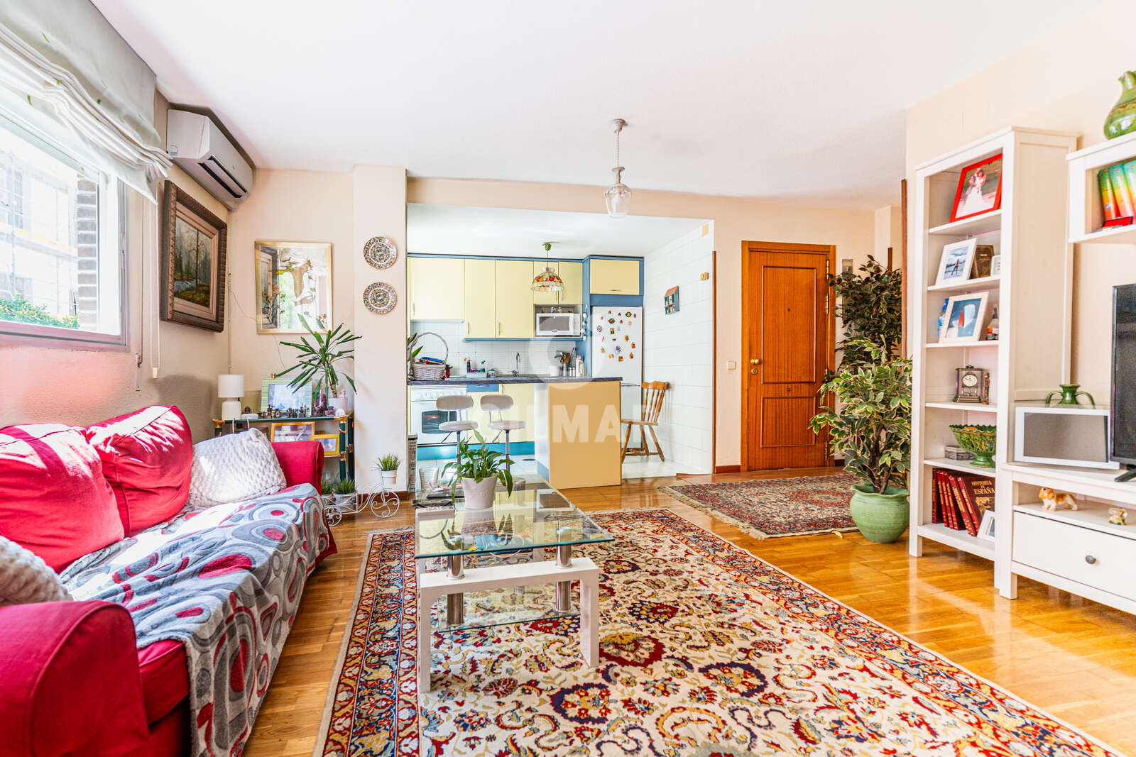 Property slider Gilmar