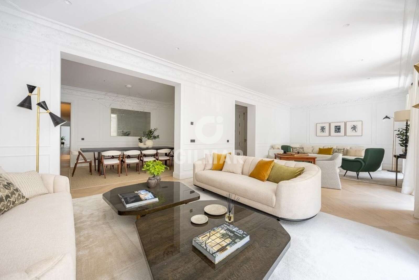 Property slider Gilmar