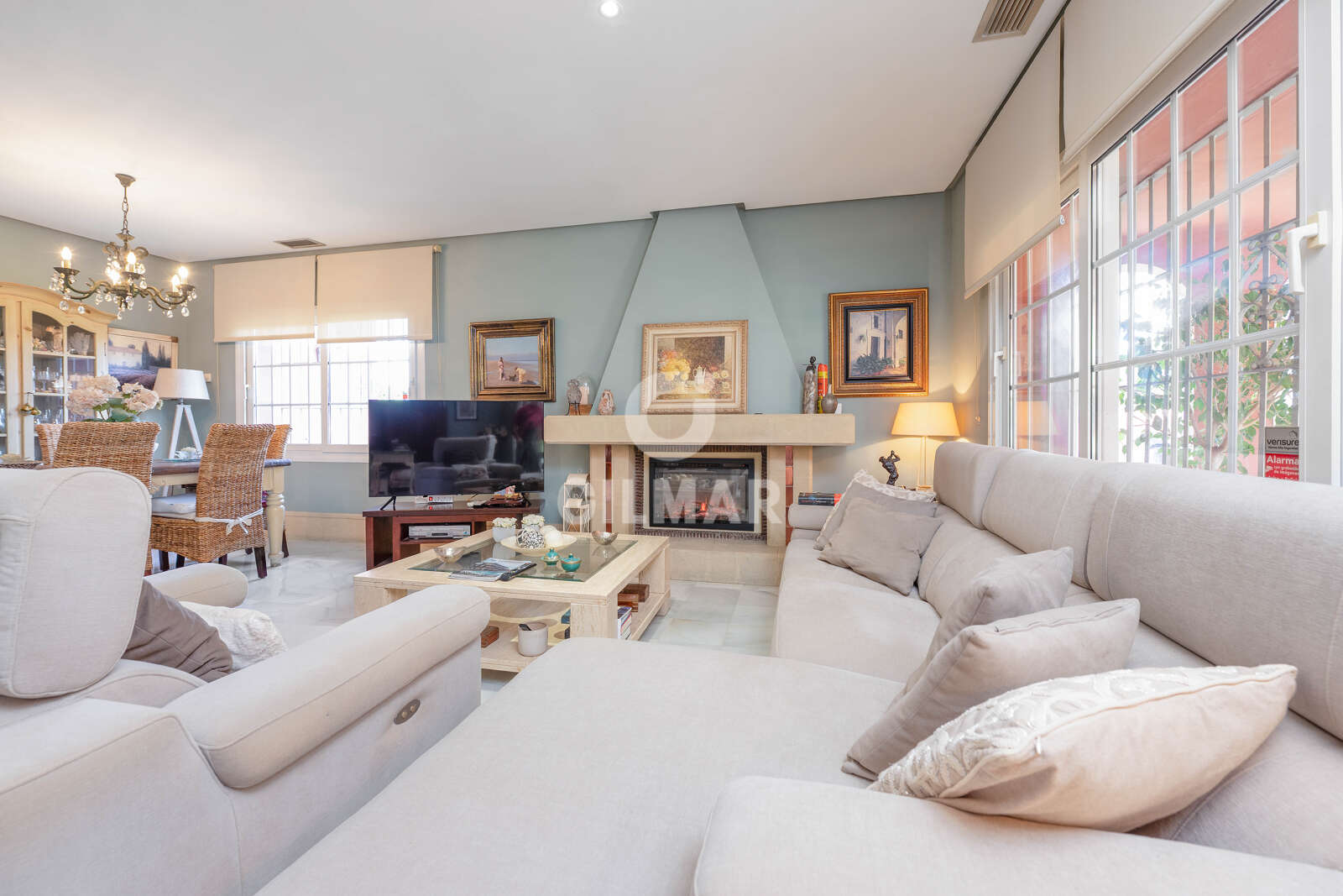 Property slider Gilmar