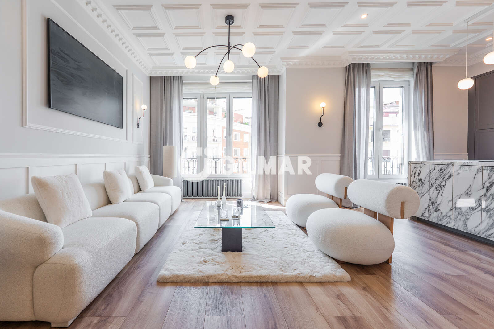 Property slider Gilmar