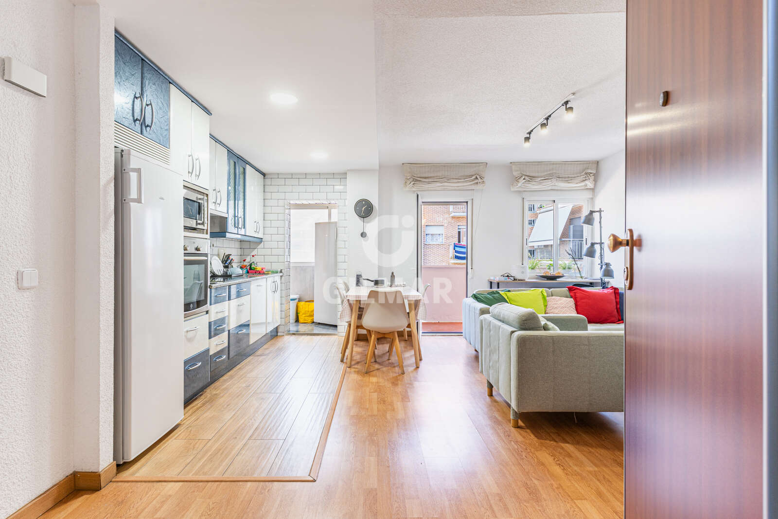 Property slider Gilmar