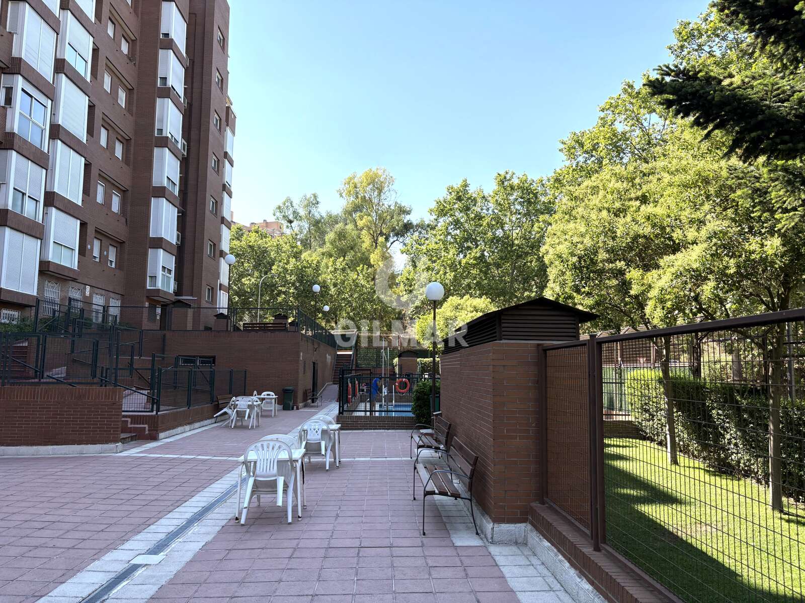 Property slider Gilmar