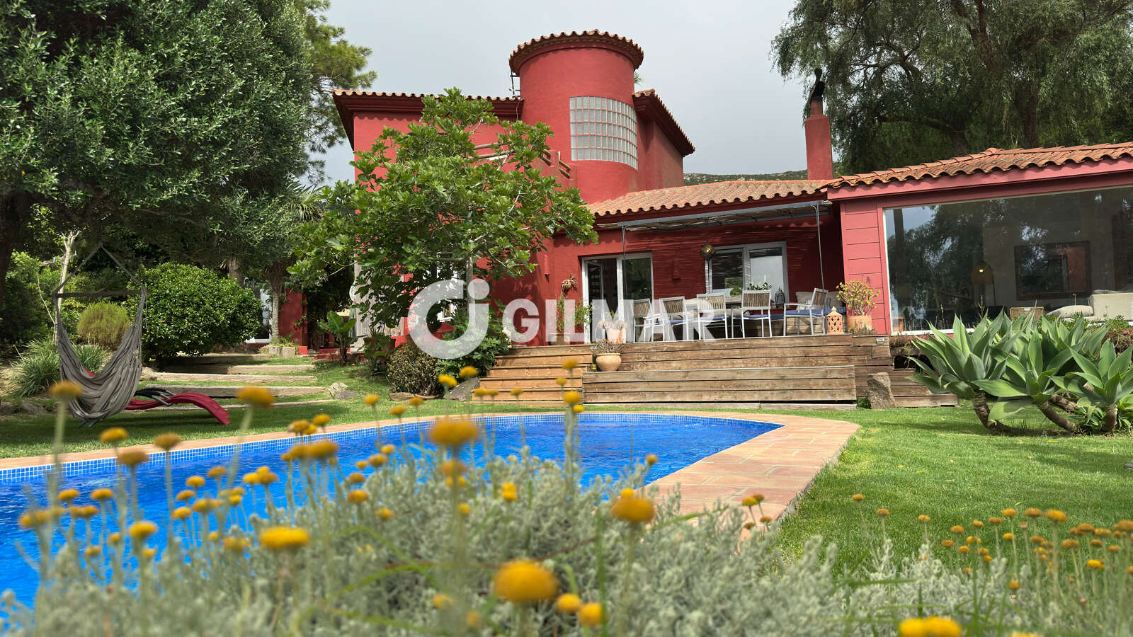 Property slider Gilmar