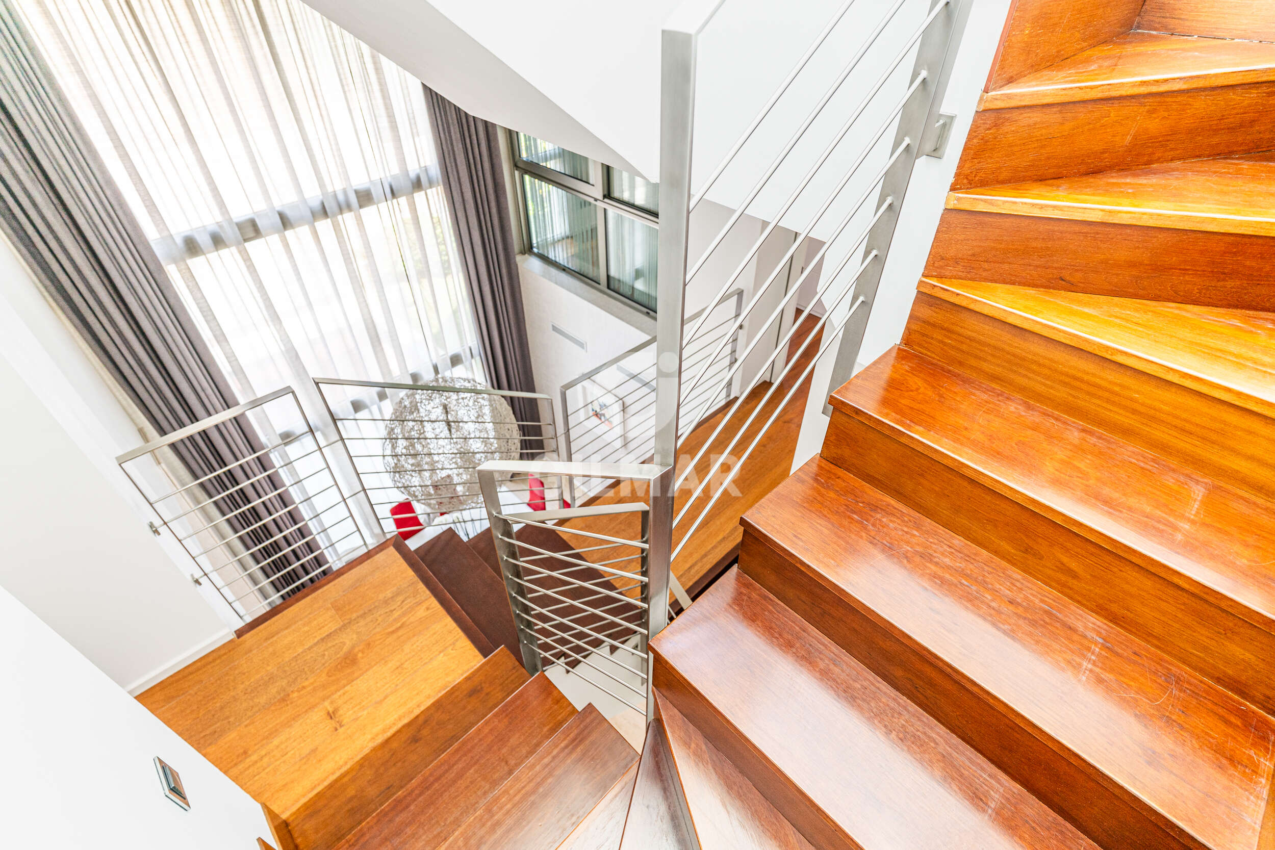 Photo of Semi-detached house