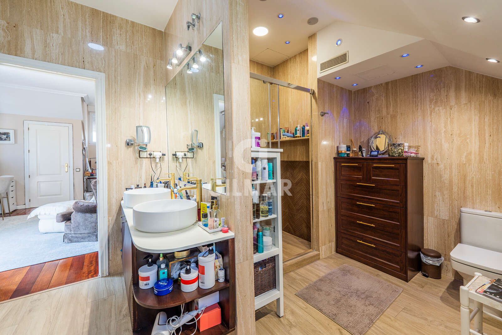 Property slider Gilmar