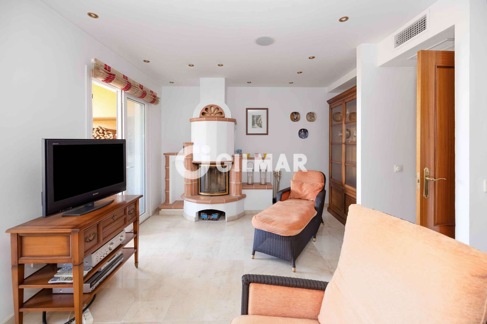 Property slider Gilmar