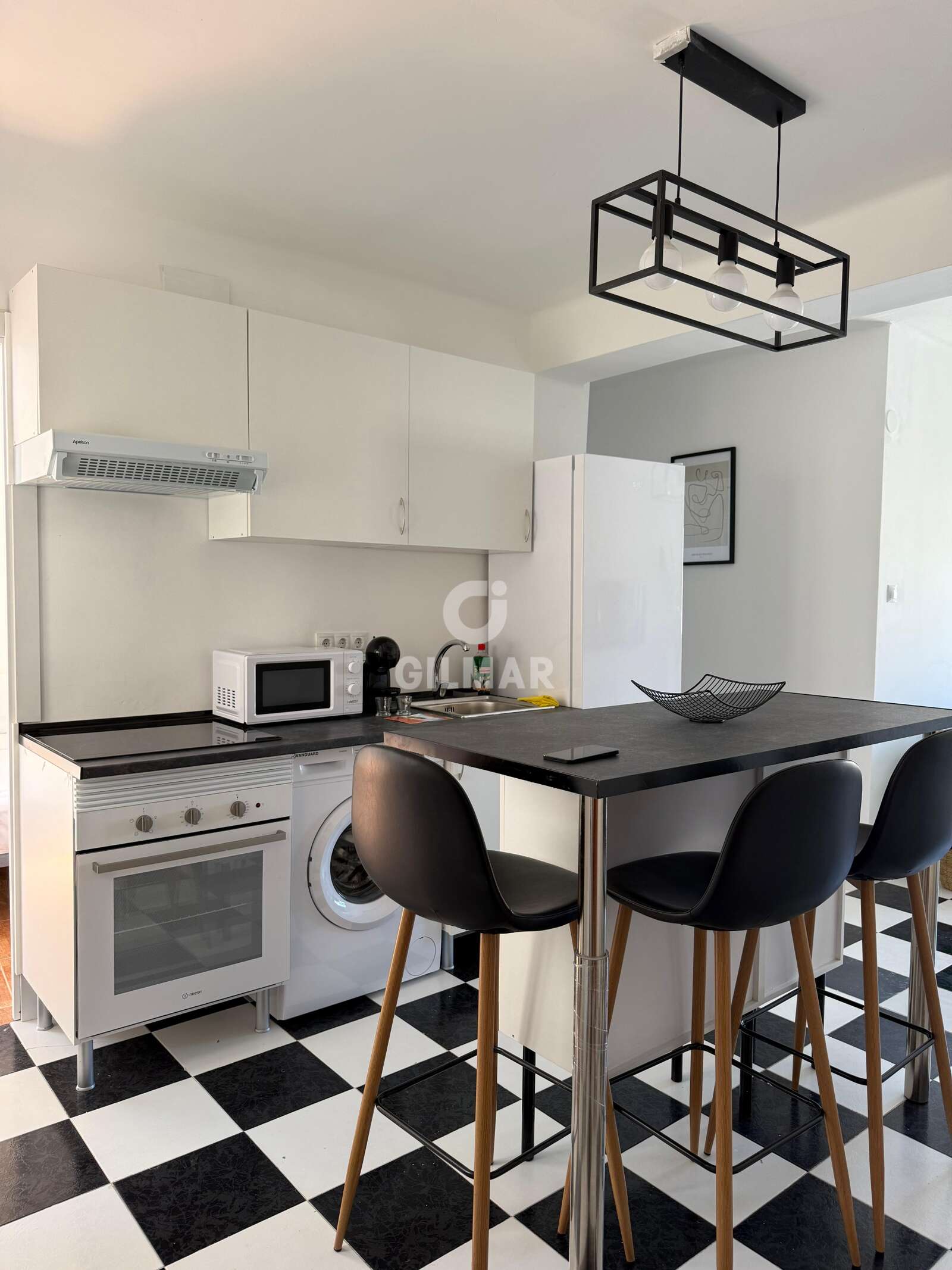 Property slider Gilmar