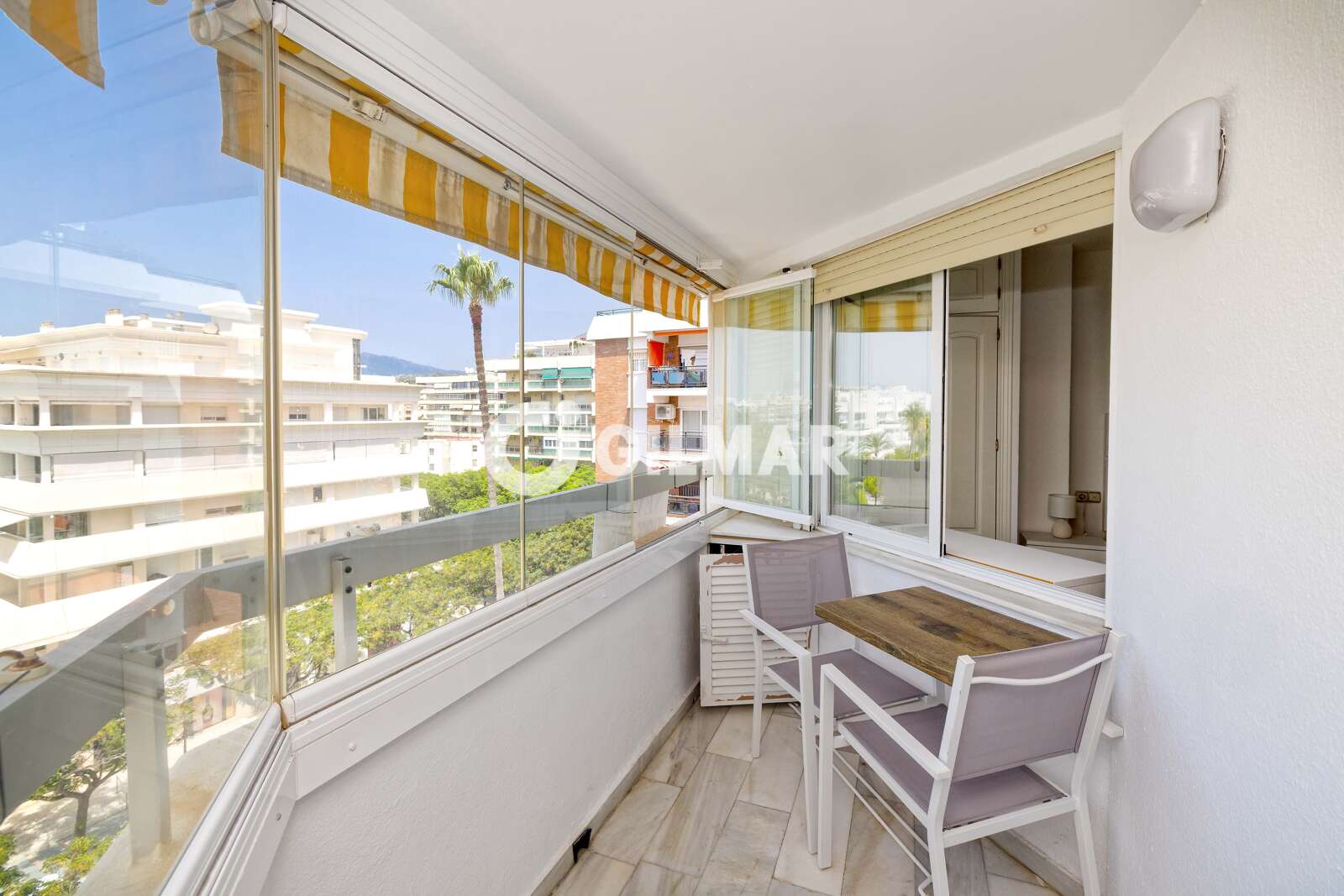 Property slider Gilmar
