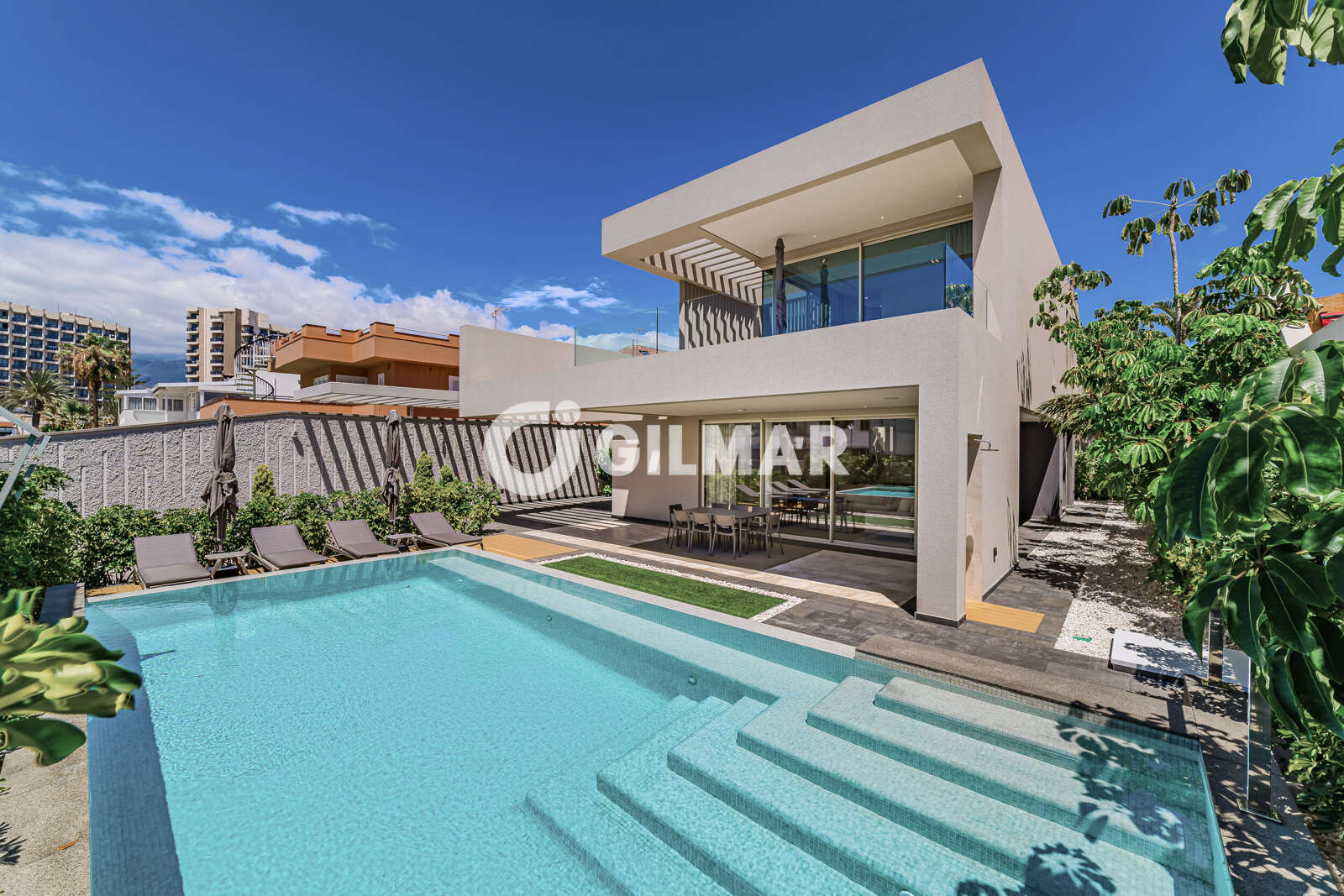 Property slider Gilmar