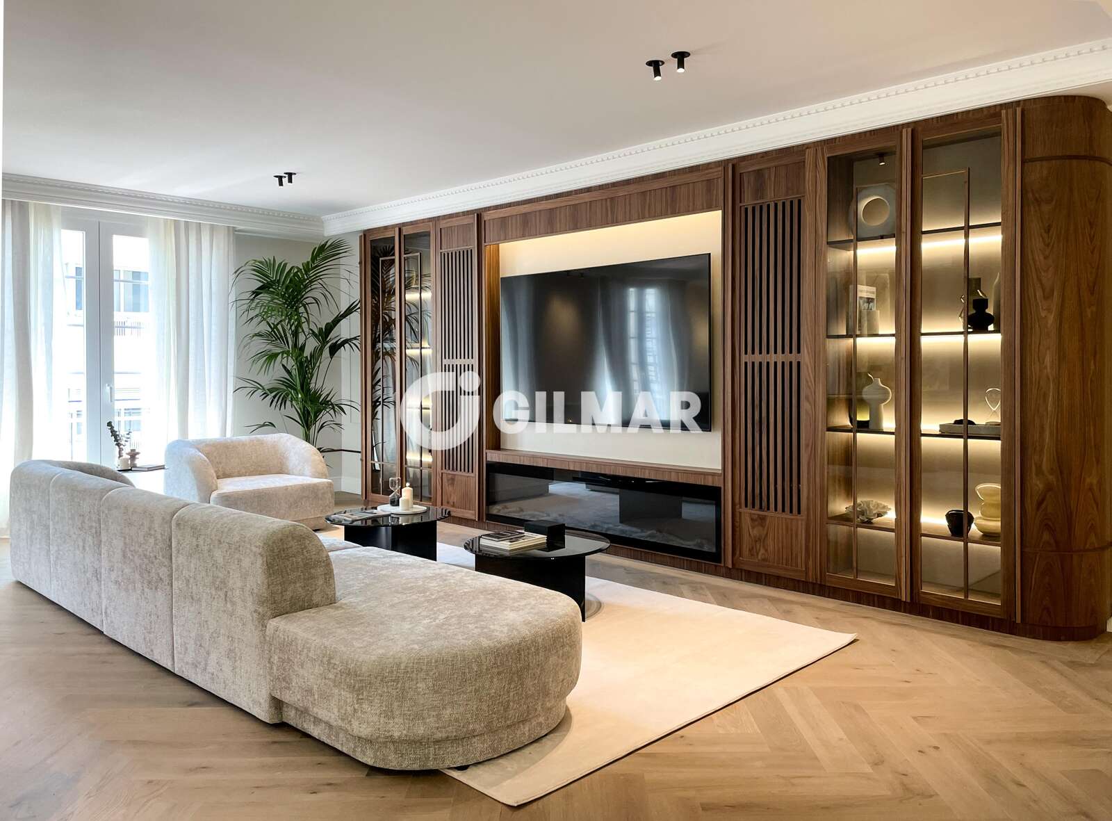 Property slider Gilmar