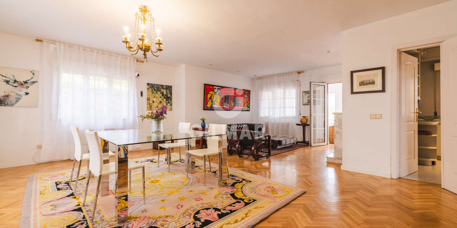 Property slider Gilmar