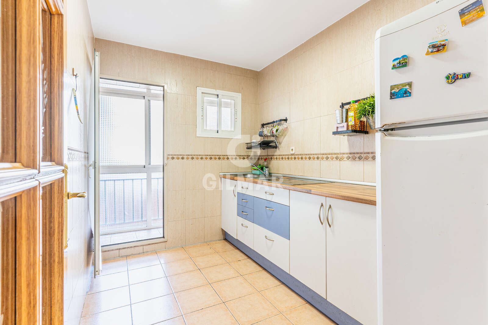 Property slider Gilmar