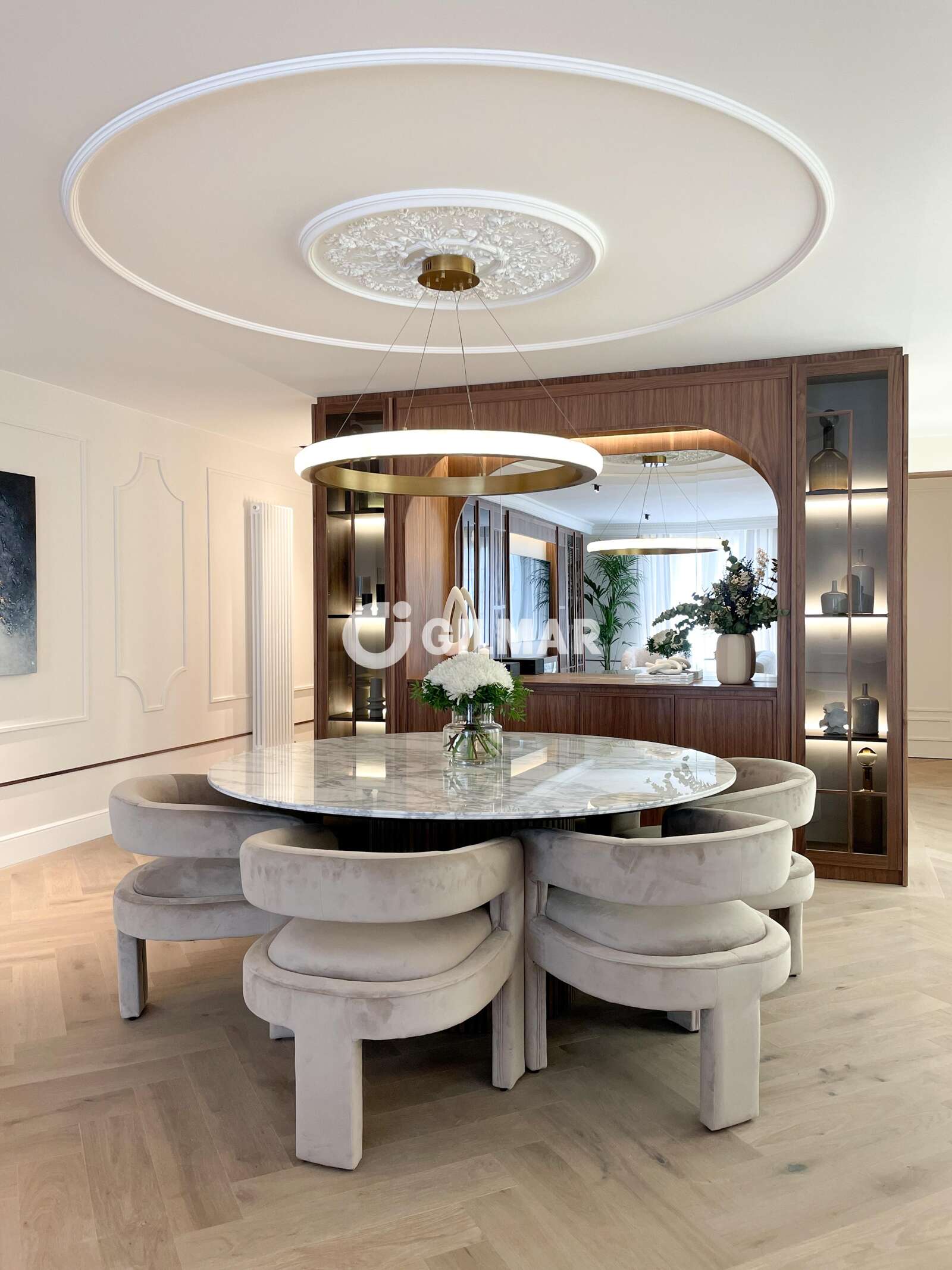 Property slider Gilmar