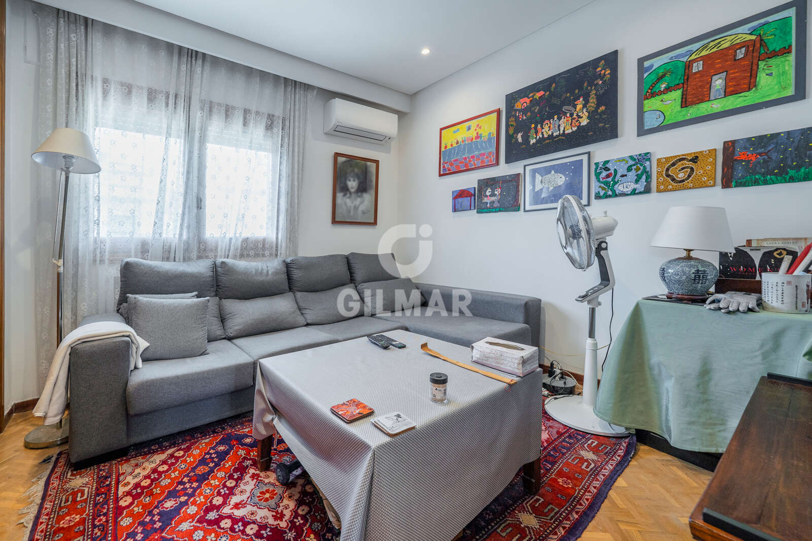 Property slider Gilmar