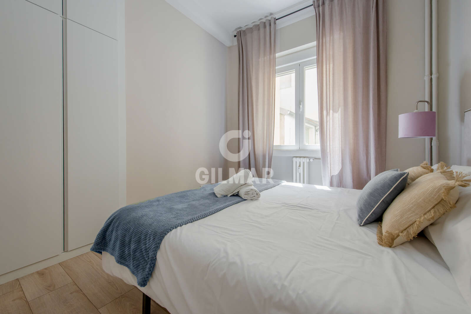 Property slider Gilmar