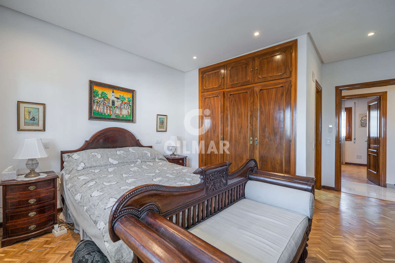 Property slider Gilmar