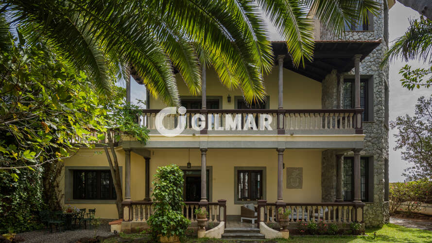 Chalet Independiente en venta en Las Palmas de Gran Canaria – Las Palmas