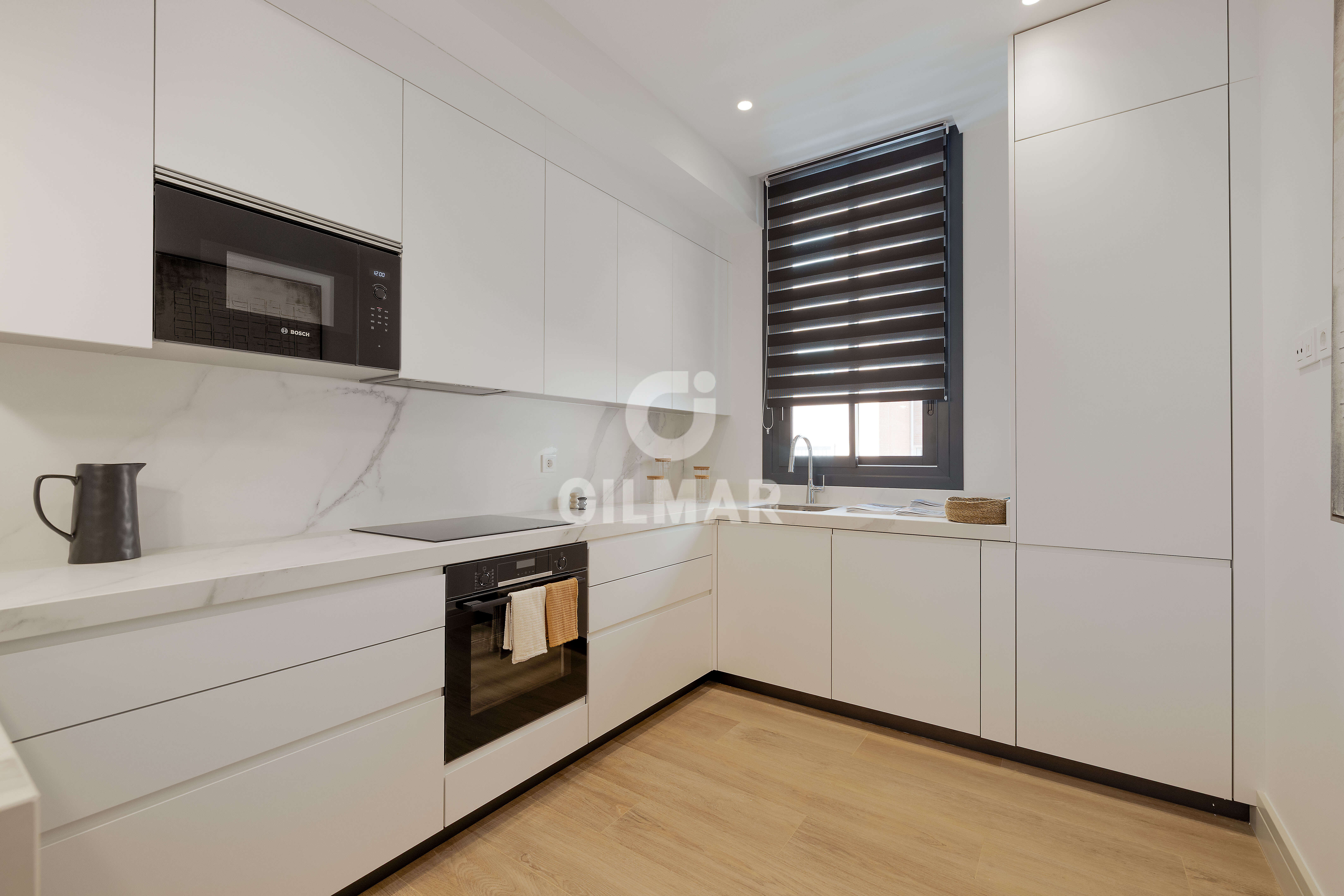 Photo of Semi-detached house