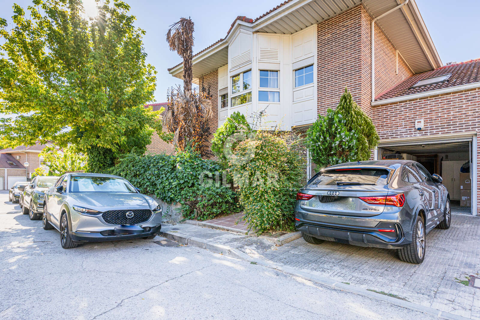 Property slider Gilmar