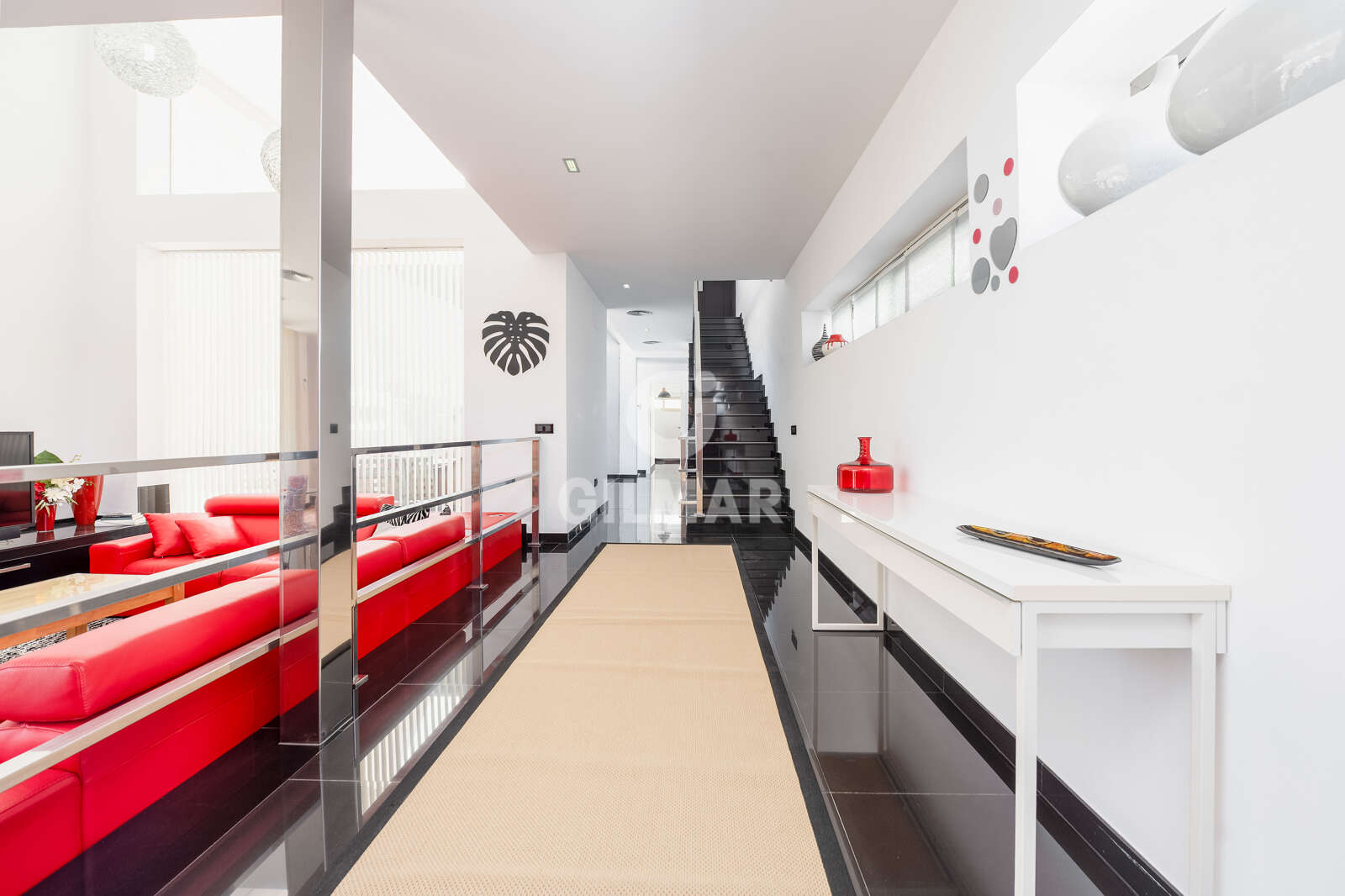 Property slider Gilmar