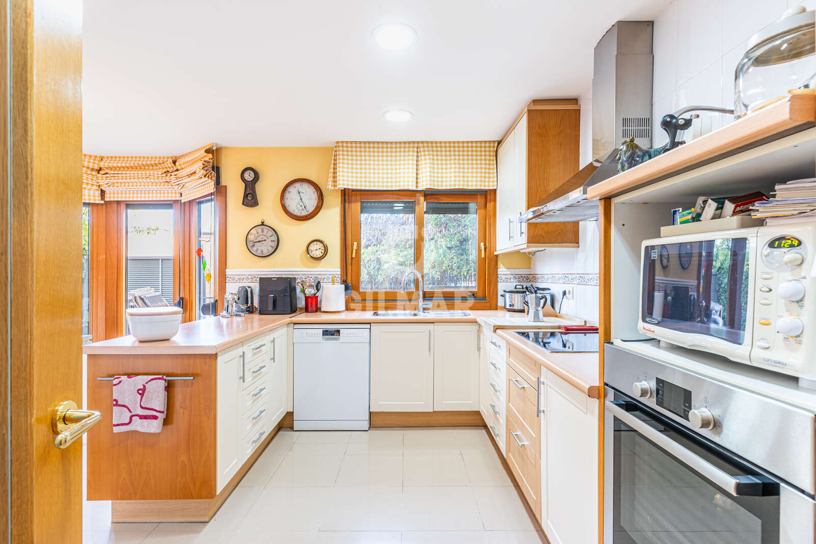 Property slider Gilmar