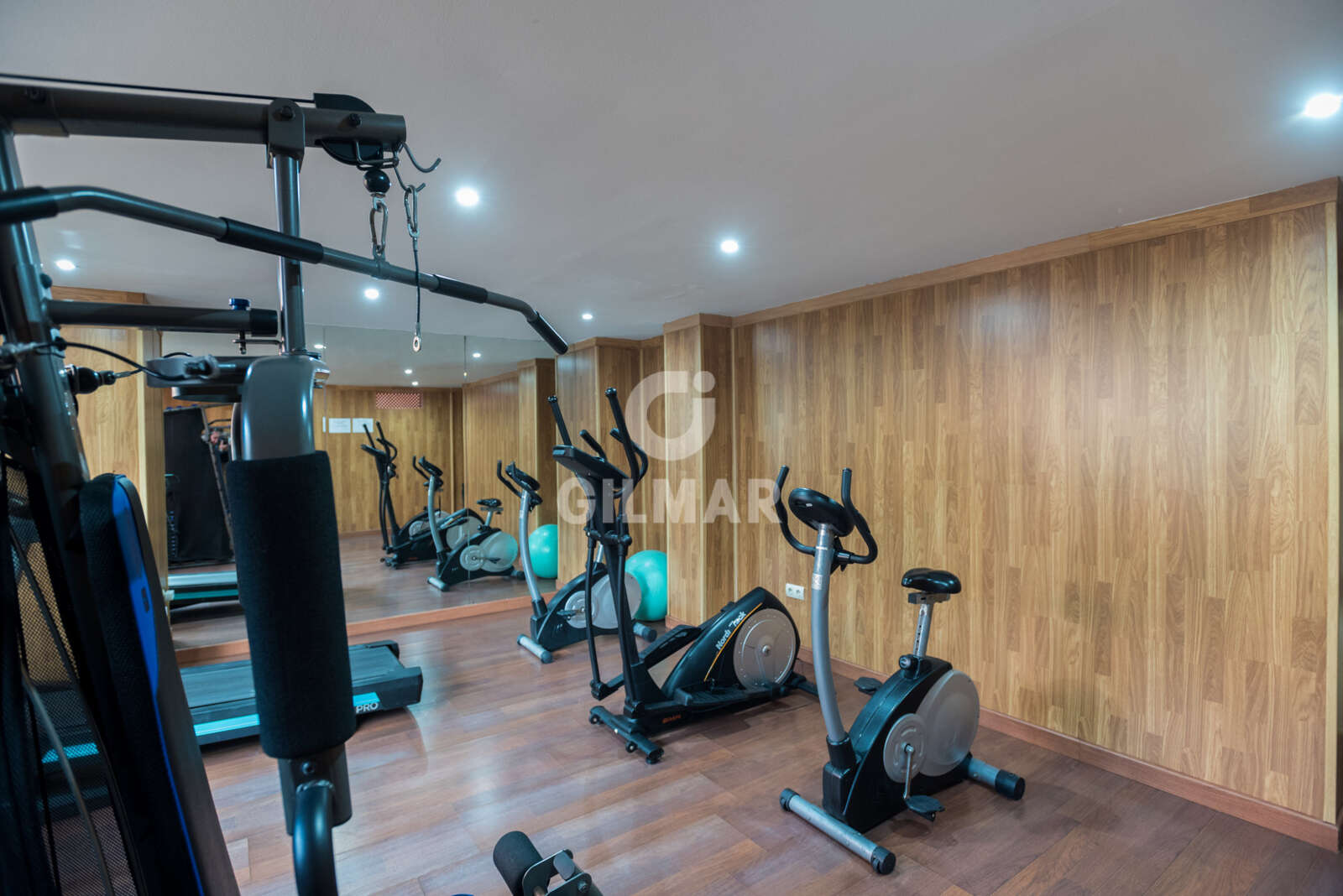 Property slider Gilmar