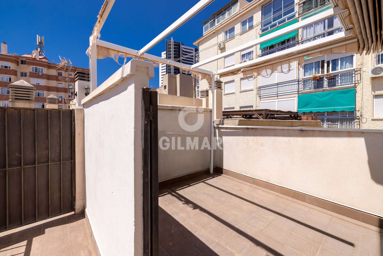 Property slider Gilmar