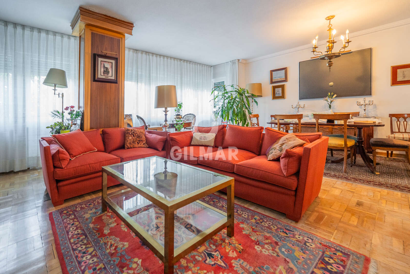 Property slider Gilmar