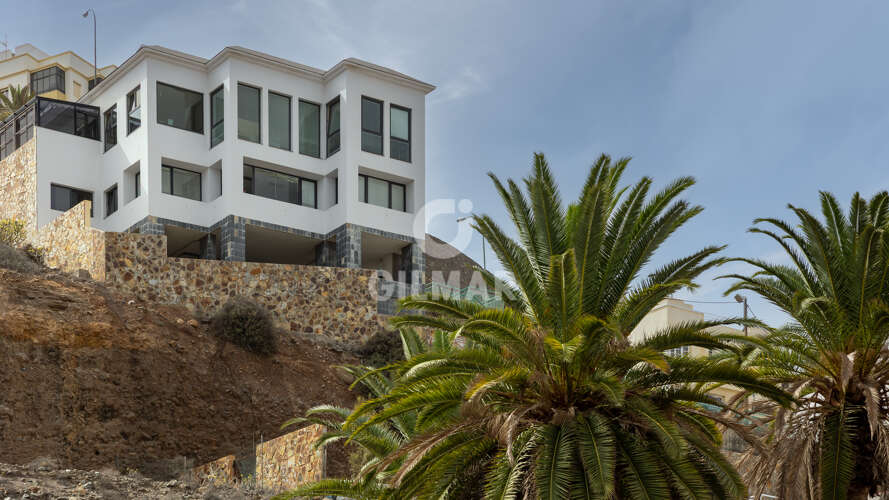 Chalet Independiente en venta en Las Palmas de Gran Canaria – Las Palmas