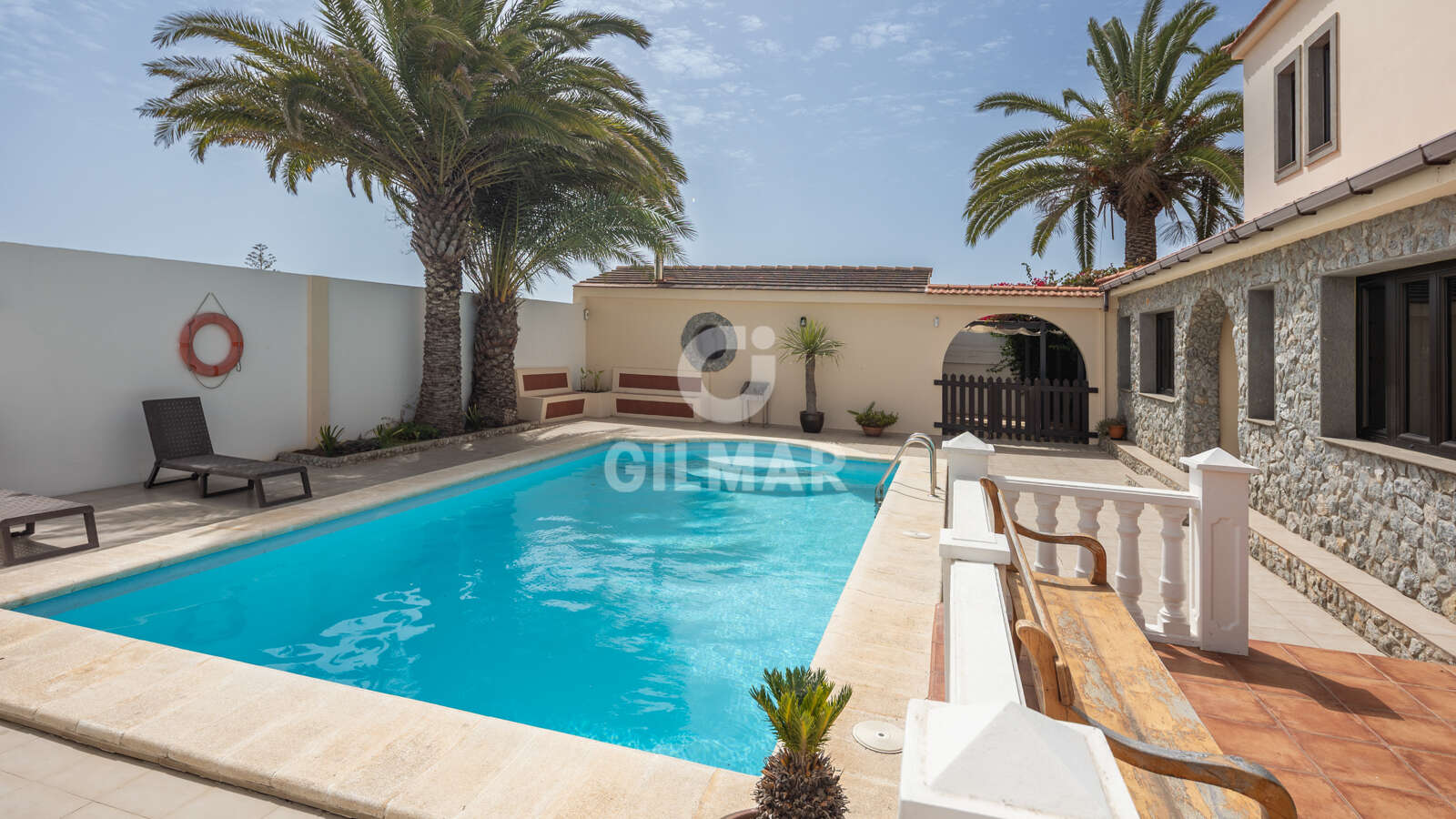 Property slider Gilmar