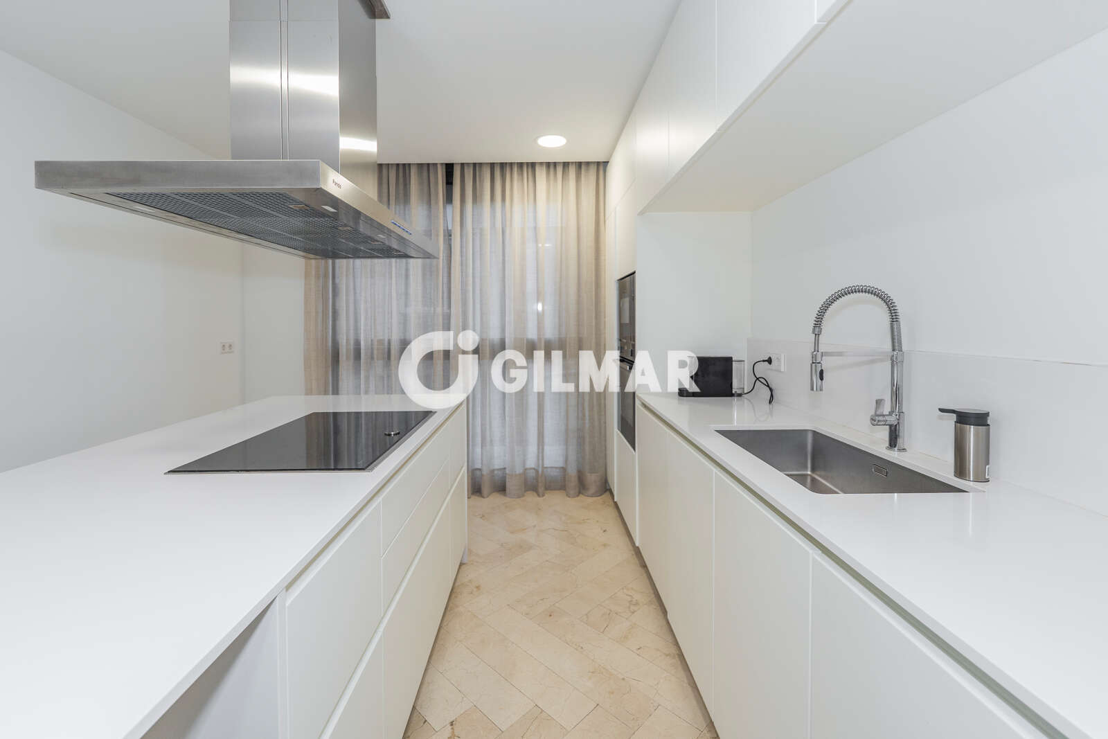 Property slider Gilmar