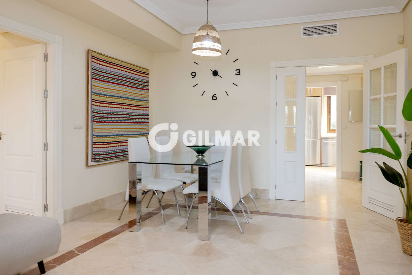 Property slider Gilmar