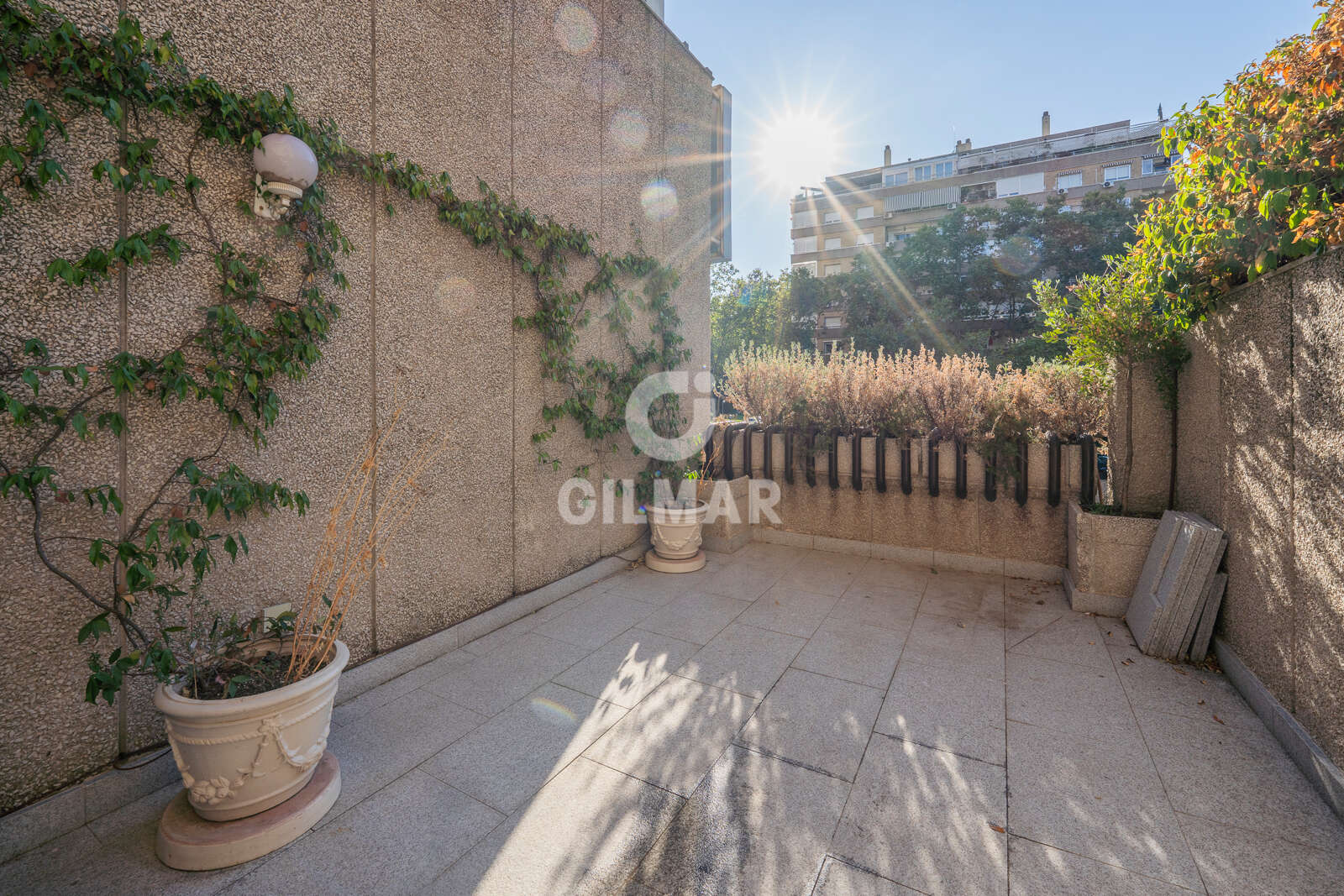 Property slider Gilmar