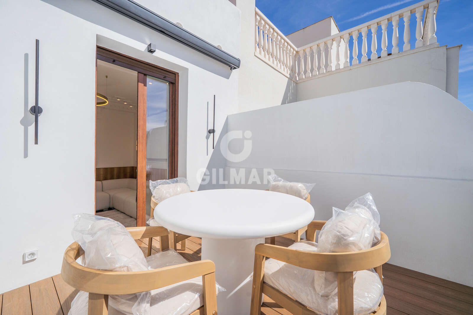 Property slider Gilmar