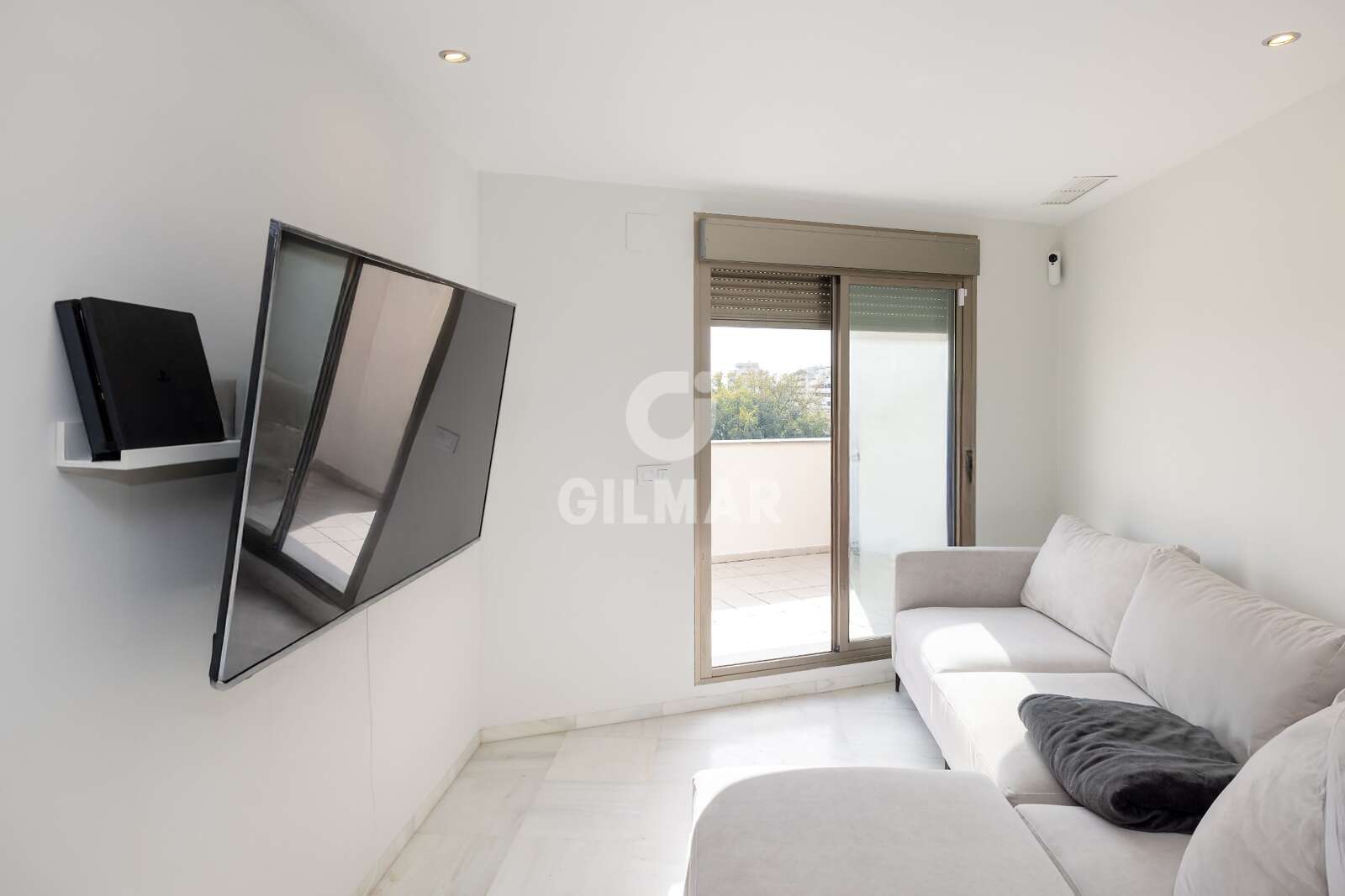 Property slider Gilmar