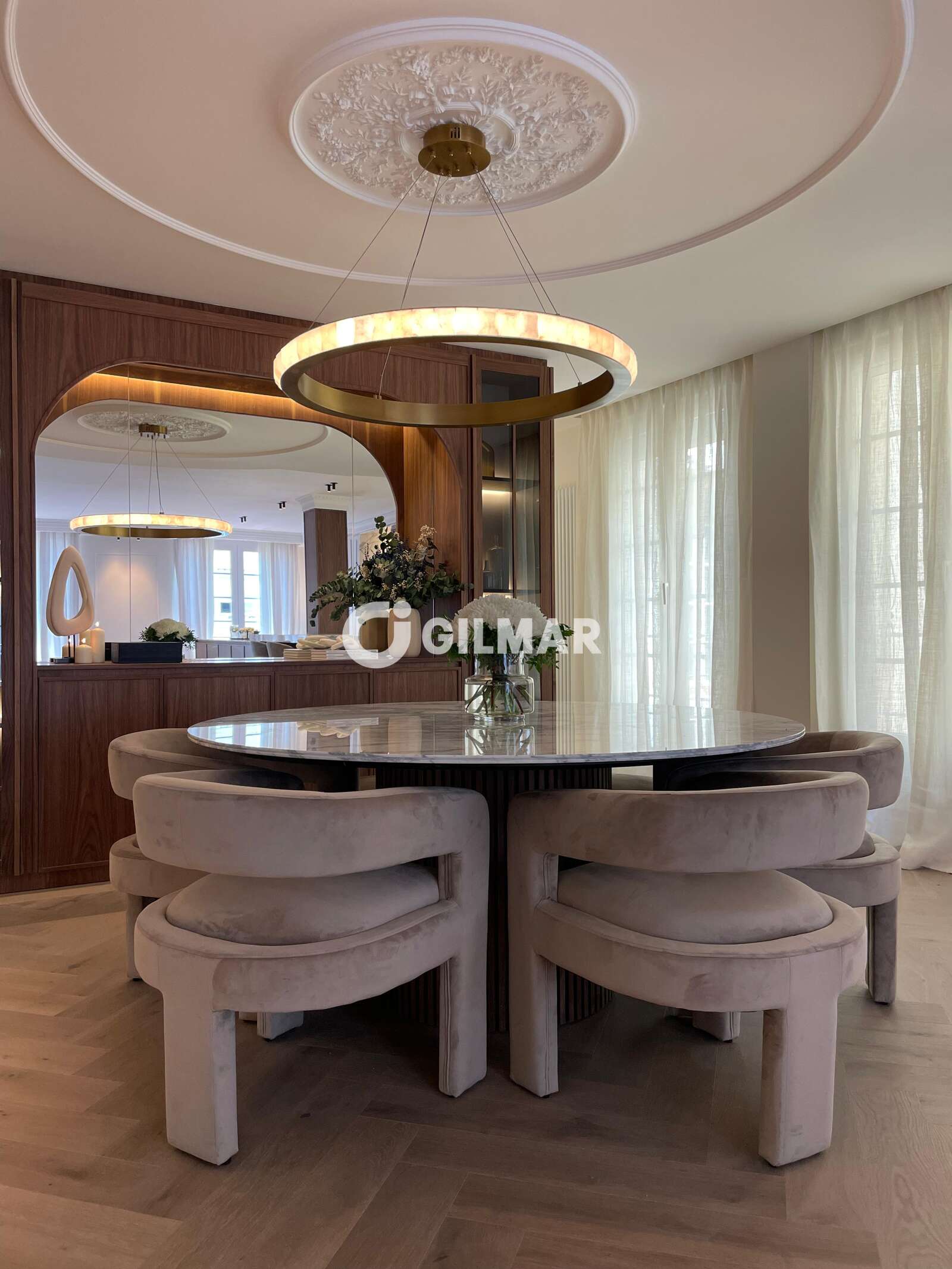 Property slider Gilmar
